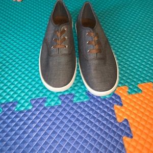 Boy shoes